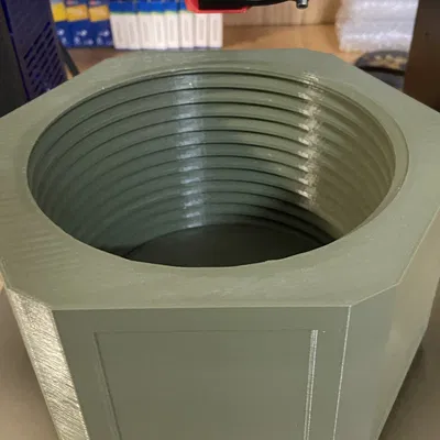 Hộp Đựng Bu Lông & Đai Ốc Cỡ Quái Vật