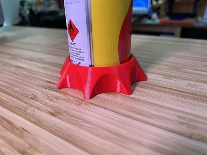 Chân Đế Đựng Bình Xịt - Image 1