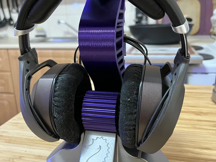 Giá Đỡ Tai Nghe Hình Con Ngựa Biển - Image 1