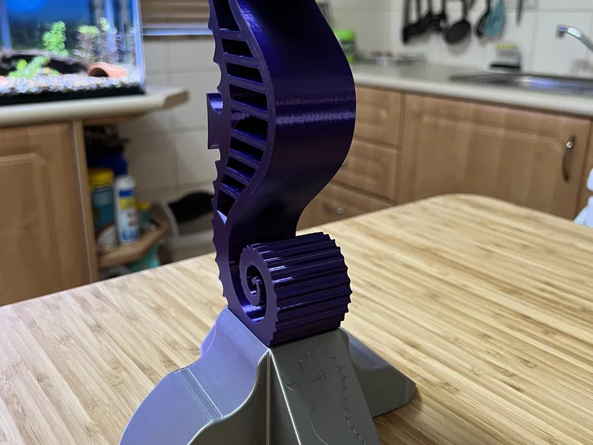 Giá Đỡ Tai Nghe Hình Con Ngựa Biển - Image 4