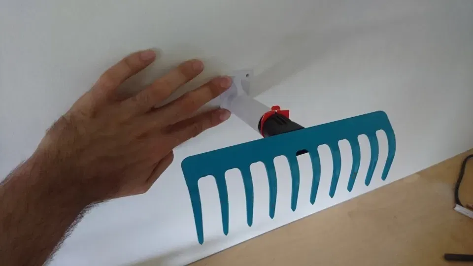 Giá đỡ dụng cụ Gardena Combisystem - Image 1