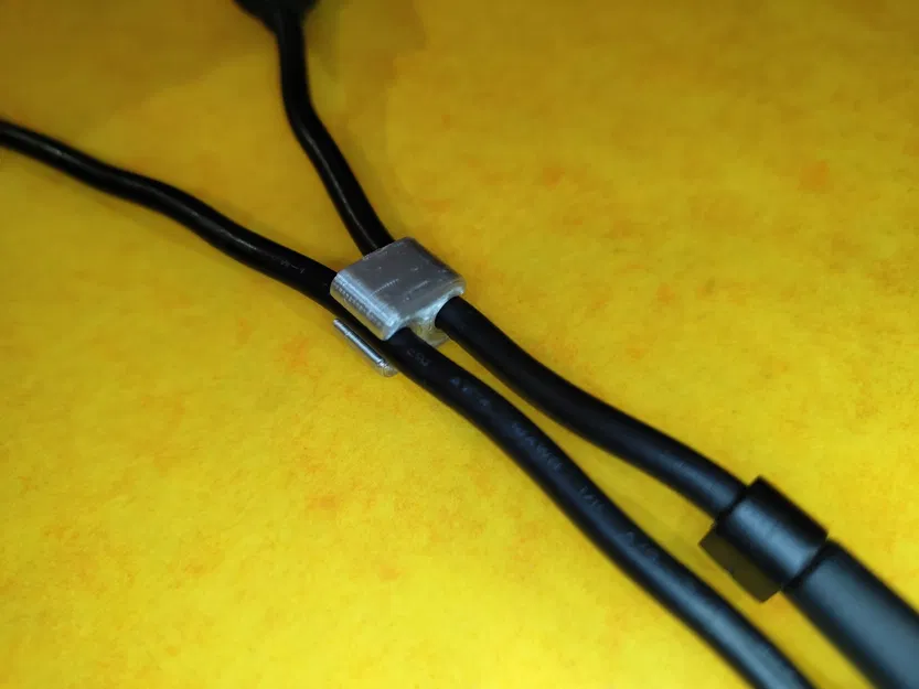 Kẹp Dây Cáp - Image 1