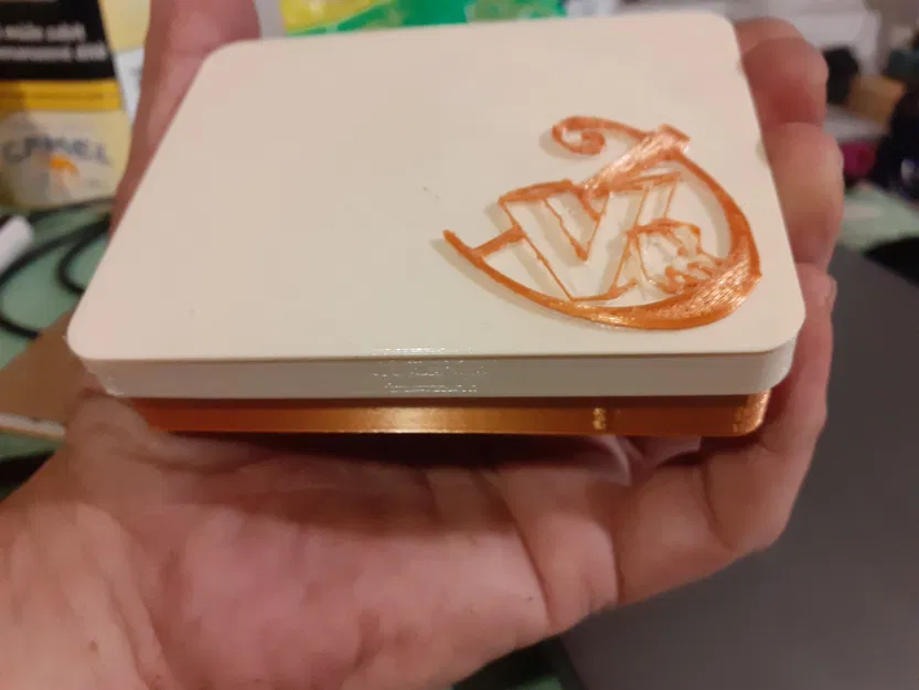 Hộp Đựng Thuốc Lá - Image 1