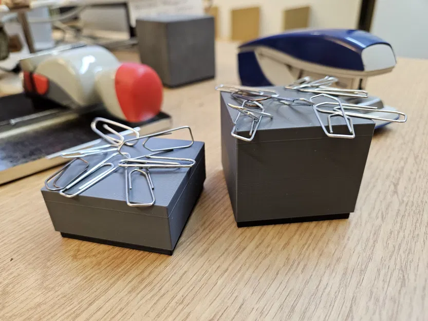 Khối Nam Châm Đựng Kẹp Giấy - 30x50mm/50x50mm; Có & Không Có Khay - Image 7