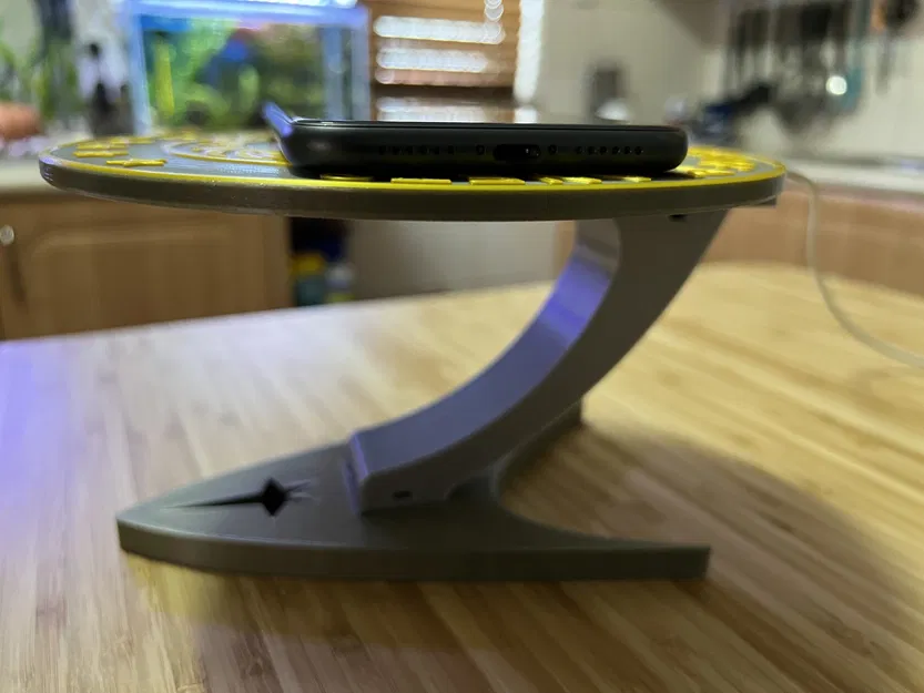 Trạm Sạc Không Dây Star Trek Cho iPhone/iWatch - Image 10