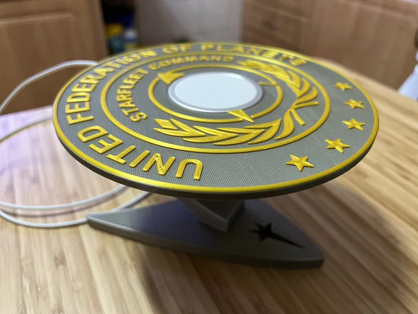 Trạm Sạc Không Dây Star Trek Cho iPhone/iWatch - Image 13