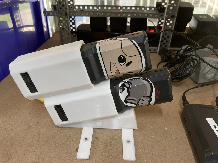 Đế Pin VEX V5 - Image 1