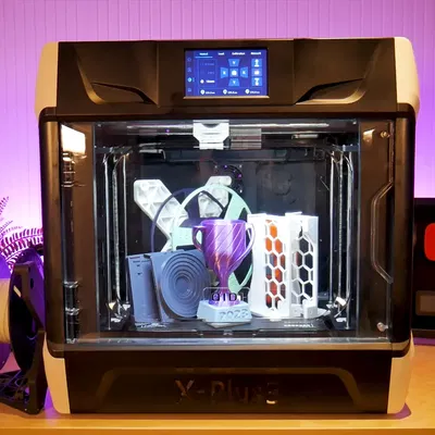 Qidi X-Plus 3 Lid Risers