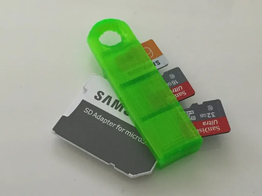 Móc Khóa Đựng Thẻ Nhớ Micro SD - Image 1