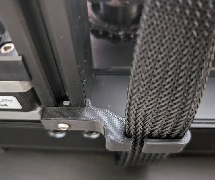 Dẫn Cáp Đáy Cho Ender 3 S1 - Image 1