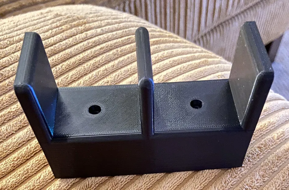 Sliding door stabilizer - Image 1