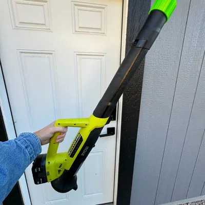 Ống Nối Máy Thổi Lá Ryobi Thành Nệm Hơi