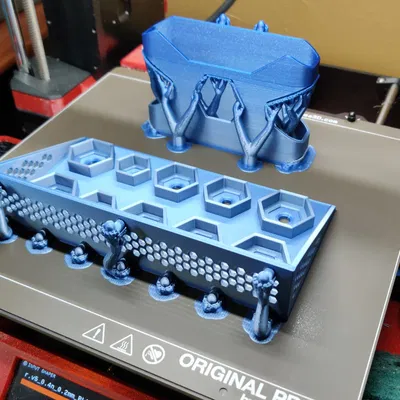 Kệ Giữ Tua Vít Cho Tấm Pegboard Tiêu Chuẩn