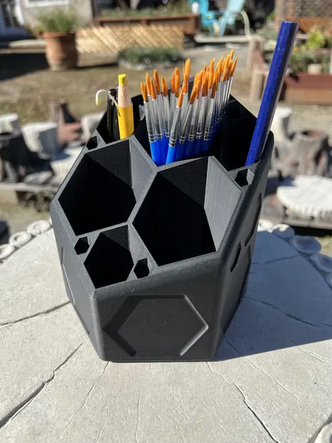 Kệ Bút Hình Tổ Ong - Image 1