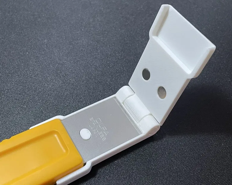 Olfa SCR-S Scraper Guard - Image 1