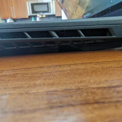 Kệ Laptop 2 Nấc PIP