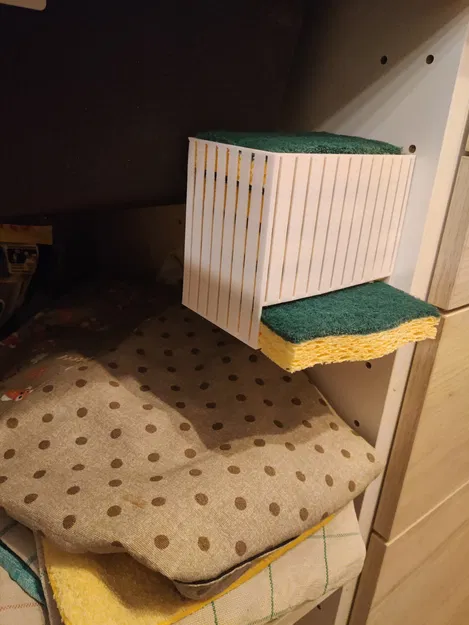 Hộp đựng bọt biển - Image 1