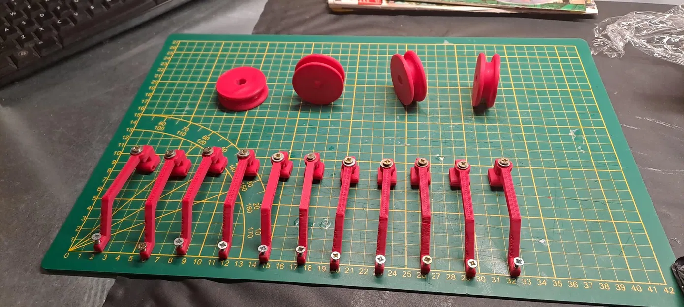 Thang máy treo tranh ảnh - Image 1