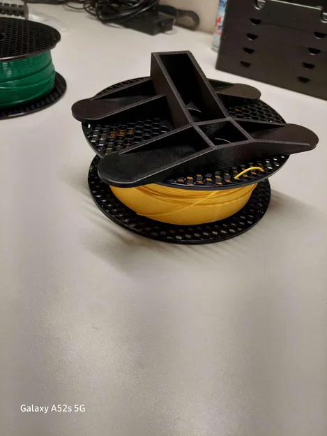 Giá đỡ cuộn dây bên ngoài cho vỏ máy in 3D - Image 3