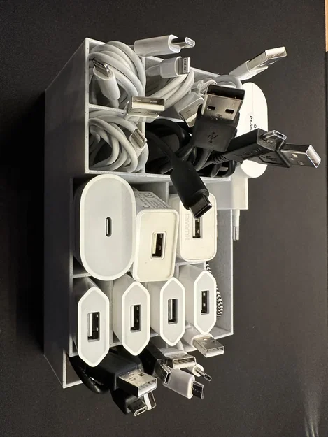 Phone Charger Organizer v.2.0 - Image 1