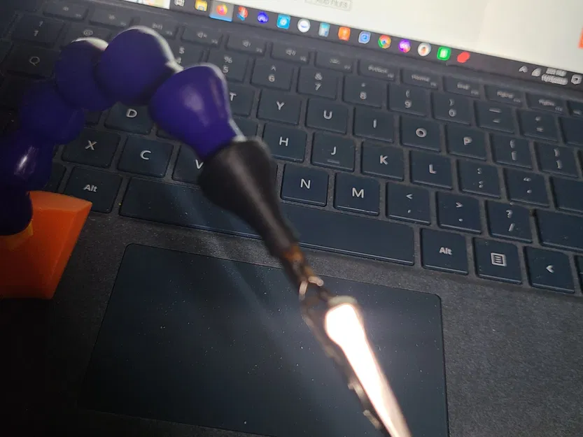 Đầu Nối Ống Nước Làm Mát Kẹp Cá Sấu Cho Máy "Helping Hands" - Image 3