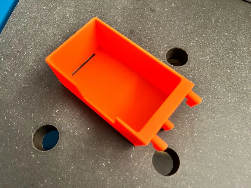 Khuôn giữ thước dây Milwaukee 5m cho Skadis - Image 3