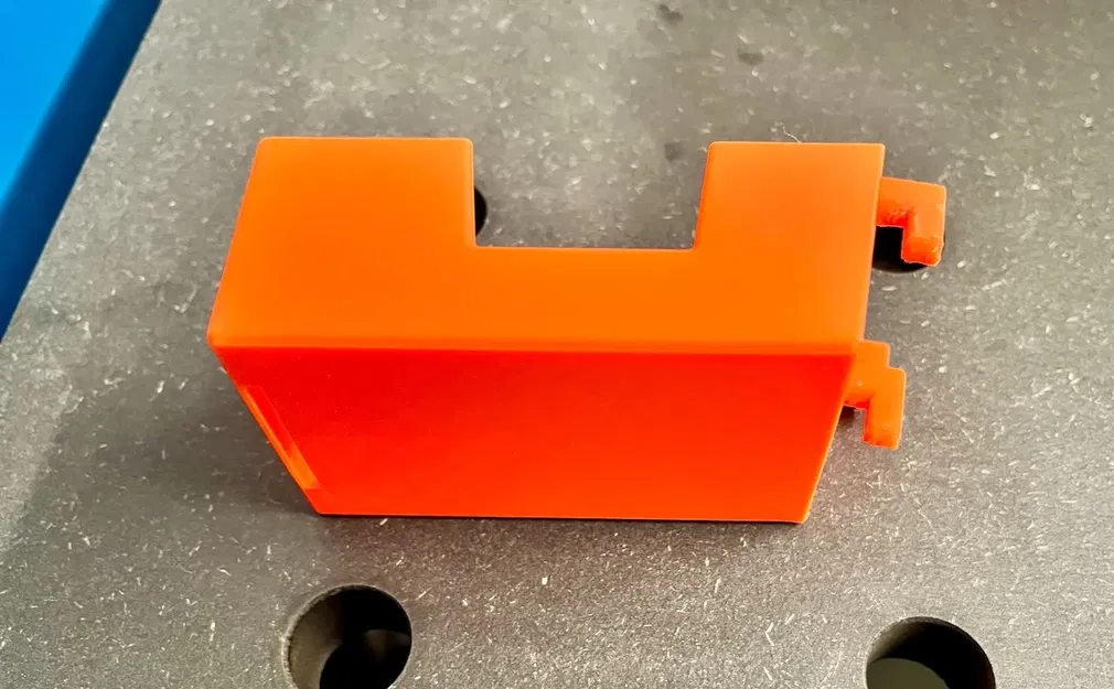 Khuôn giữ thước dây Milwaukee 5m cho Skadis - Image 5