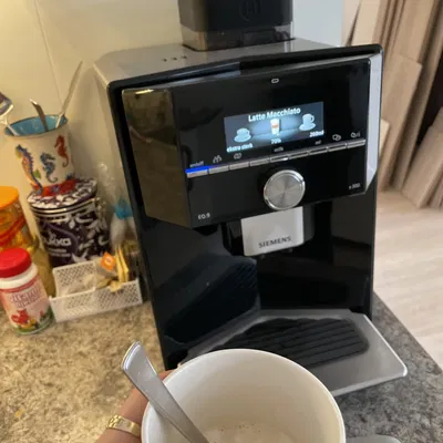 Ống nối dài hộc đựng hạt cà phê Siemens EQ 9 series