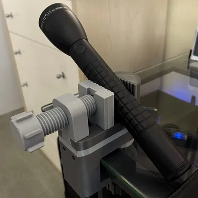 Bench Vise with Desk Clamp (XL) Now with soft Jaws