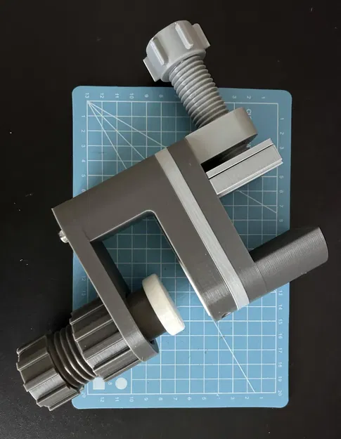 Bench Vise with Desk Clamp (XL) Now with soft Jaws - Image 3