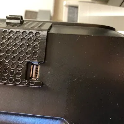 Chụp che cáp USB cho Adventurer 4