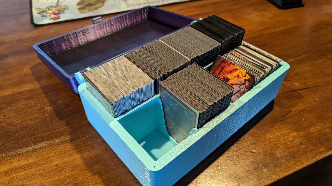 Hộp Đựng Bài Magic the Gathering 6-8 Bộ Bài EDH/Commander - Image 1