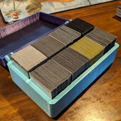 Hộp Đựng Bài Magic the Gathering 6-8 Bộ Bài EDH/Commander