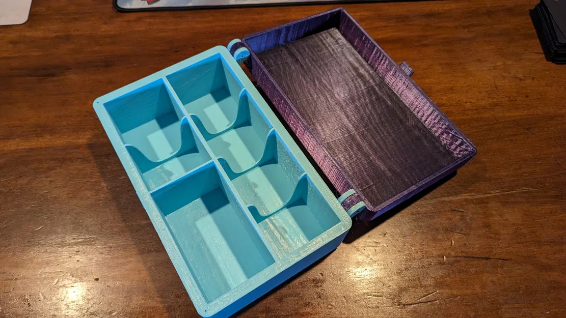 Hộp Đựng Bài Magic the Gathering 6-8 Bộ Bài EDH/Commander - Image 5