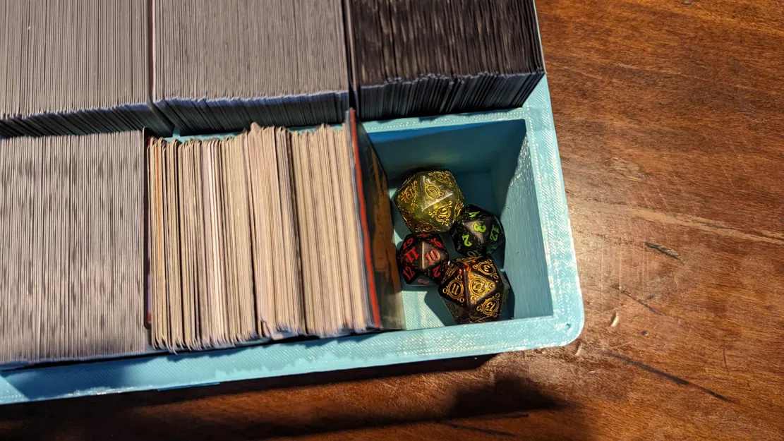 Hộp Đựng Bài Magic the Gathering 6-8 Bộ Bài EDH/Commander - Image 6