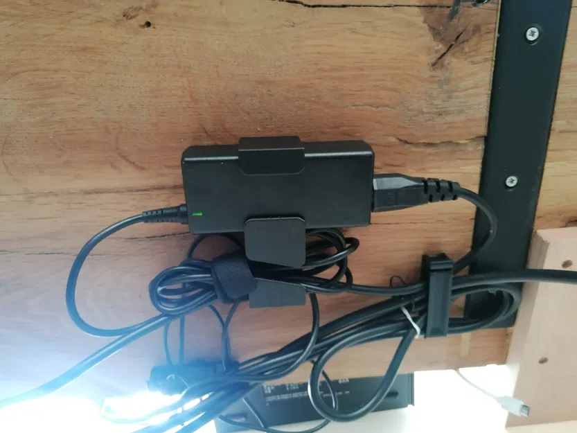 Giá treo tường cho bộ nguồn Dell - Image 1