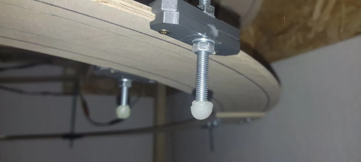 držák na tobogan do skrytého nádraží modelové železnice - Image 2