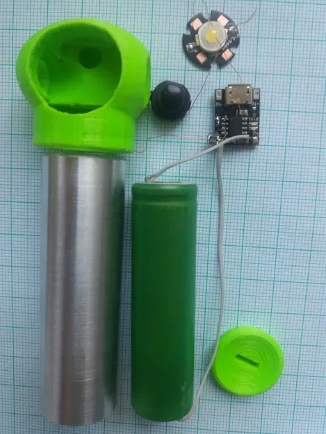 Đèn LED "Đầu Xanh" dùng pin 18650 - Image 6