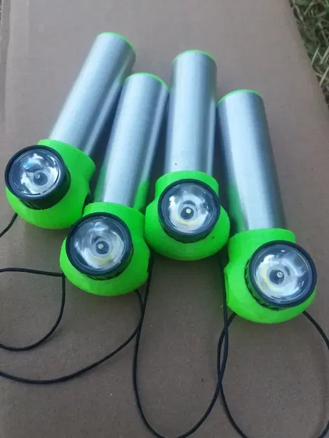 Đèn LED "Đầu Xanh" dùng pin 18650 - Image 7