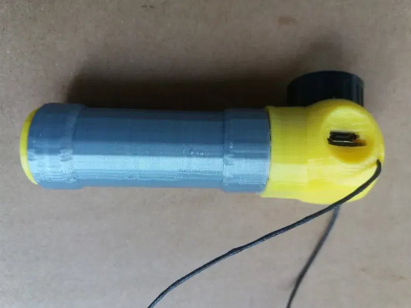 Đèn LED "Đầu Xanh" dùng pin 18650 - Image 19