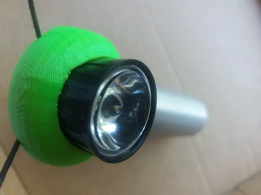 Đèn LED "Đầu Xanh" dùng pin 18650 - Image 26