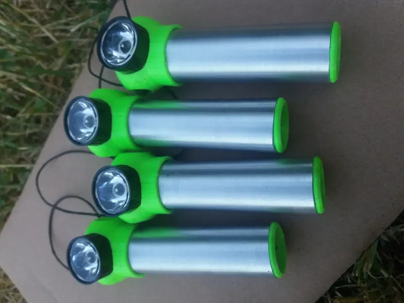 Đèn LED "Đầu Xanh" dùng pin 18650 - Image 32