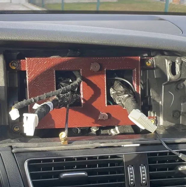 Pát Gắn Màn Hình Carplay 10,25 inch Audi A5 (XTRONS) - Image 2