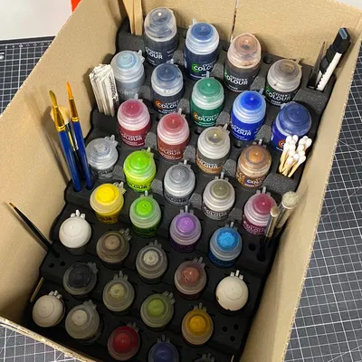Tự làm khay sơn cho 36 lọ màu Citadel và Miniature