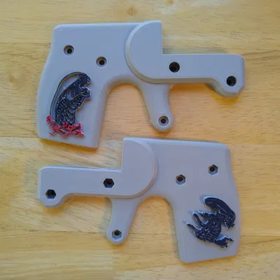 Xenomorph Hunter Harlot - Súng Săn Quái Vật Xenomorph