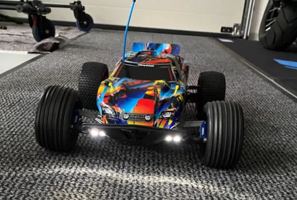 Bộ Đèn Chiếu Sáng cho Traxxas Rustler - Image 1