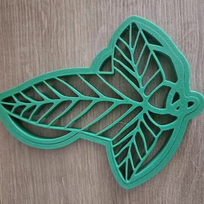 Khuôn cắt bánh quy lá Lothlórien