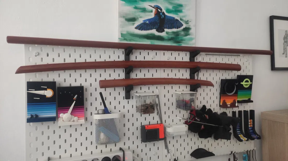 Giá Đỡ Kiếm Skadis - Image 2