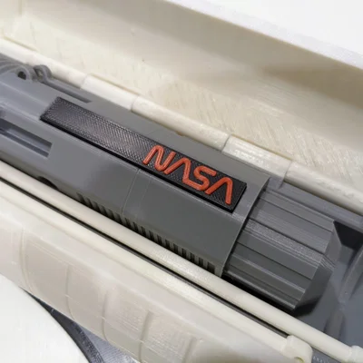 Logo NASA Sâu cho Vệ Tinh - Tàu Con Thoi Endeavour