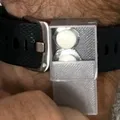 Hộp Đựng Thuốc Kẹp Dây Đồng Hồ / Pastillero para la correa del reloj - Thumbnail 4